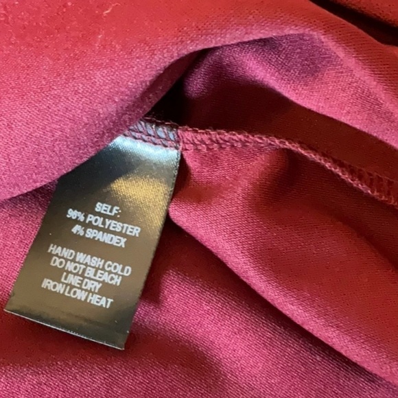 Lulus Deep V Burgundy Long Sleeve Midi Dress – Size M (NWT) - Picture 7 of 7